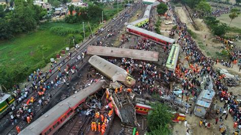 Give this article. . Train fatality aftermath india